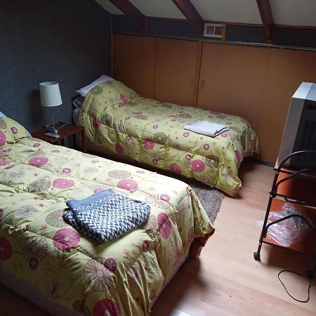 Hospedaje Familiar Gloria Punta Arenas Eksteriør billede